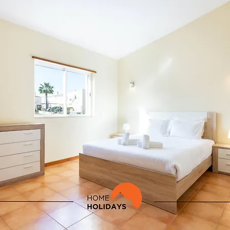 #208 Tranquilidade House By Holidays بيت للعطل *